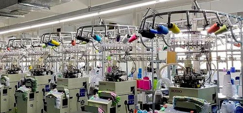 工廠大單臨時取消,一大批外貿(mào)高品質(zhì)衣服急需脫手